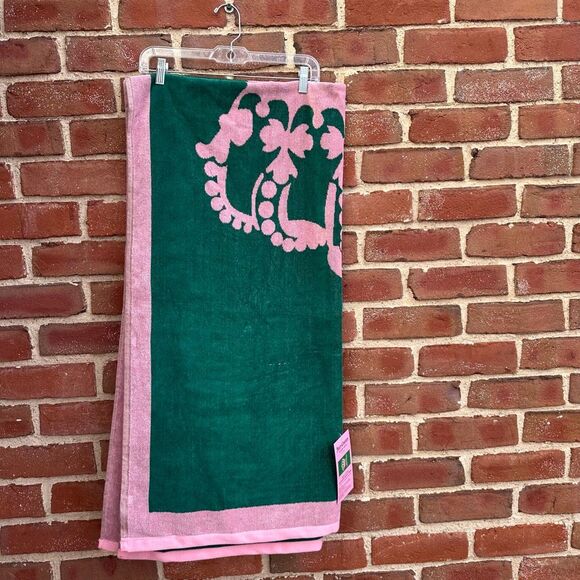 Juicy Couture 6FT Oversized Jacquard green & Pink Logo Beach Towel NWT - Picture 2 of 4